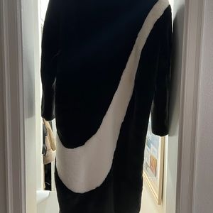 Brand new long Nike Fur coat with collar